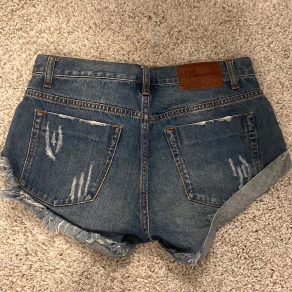 Oneteaspoon bandits relaxed fit shorts size 25 - Picture 2 of 3